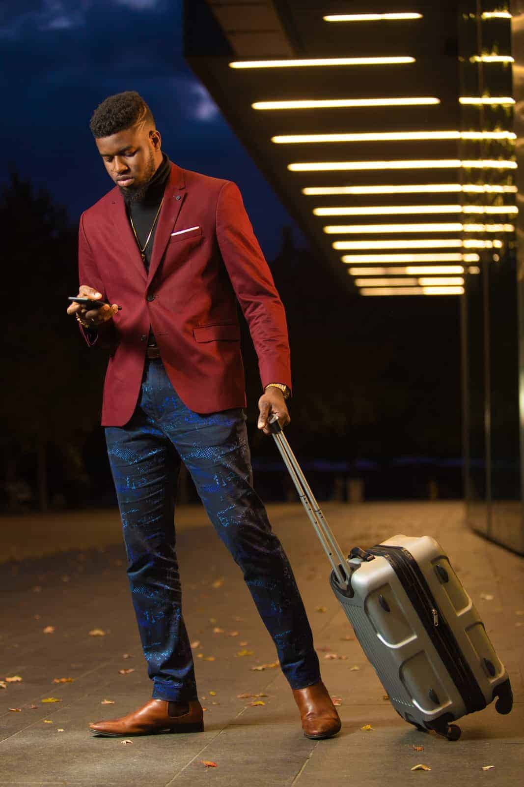 Luggage for Tall Travelers What Are the Best Options?