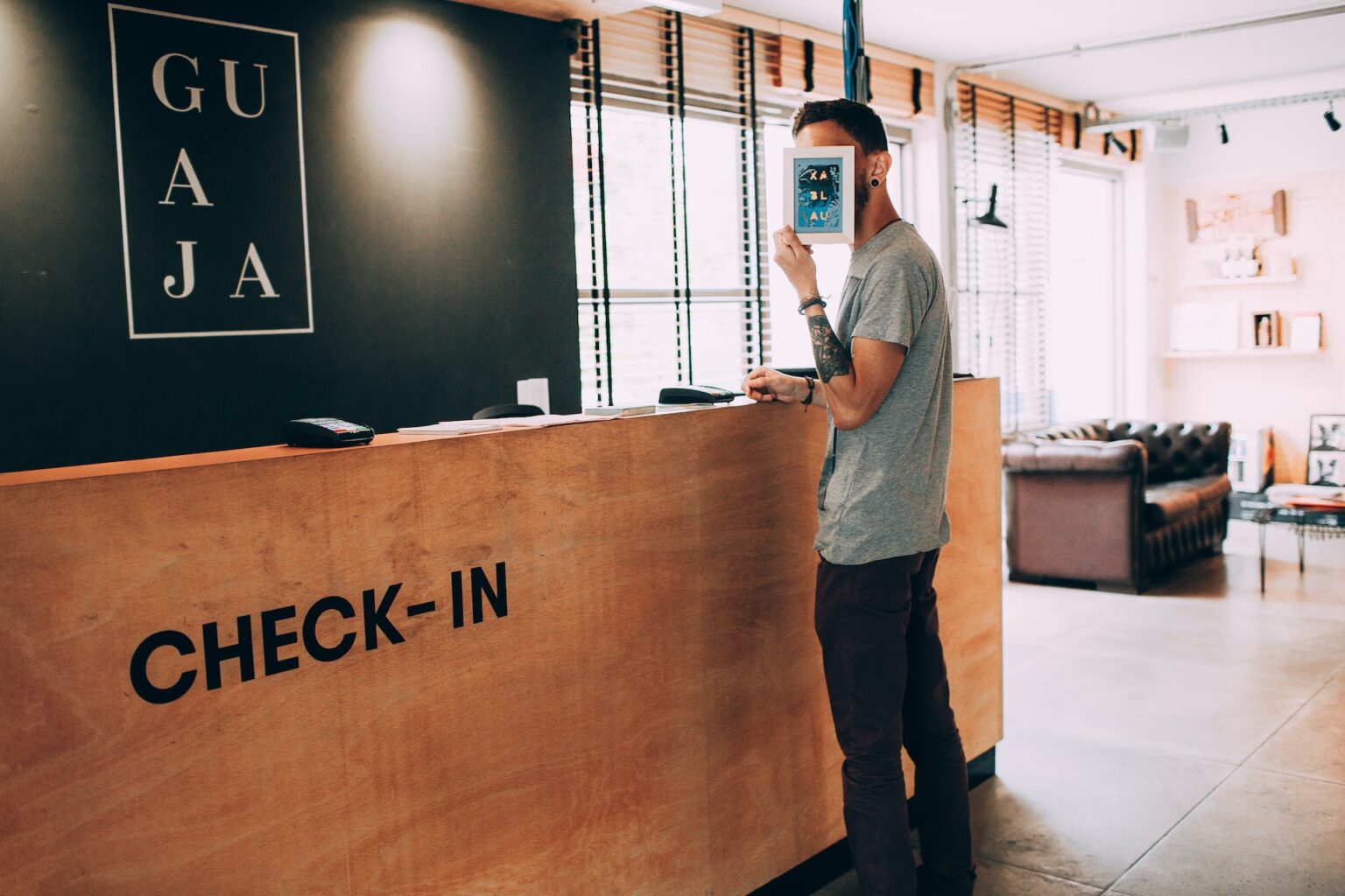 How Late Can You Check Into A Hotel One Key Tip For 2023 